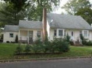 169 Durie Ct, Englewood, NJ 07631