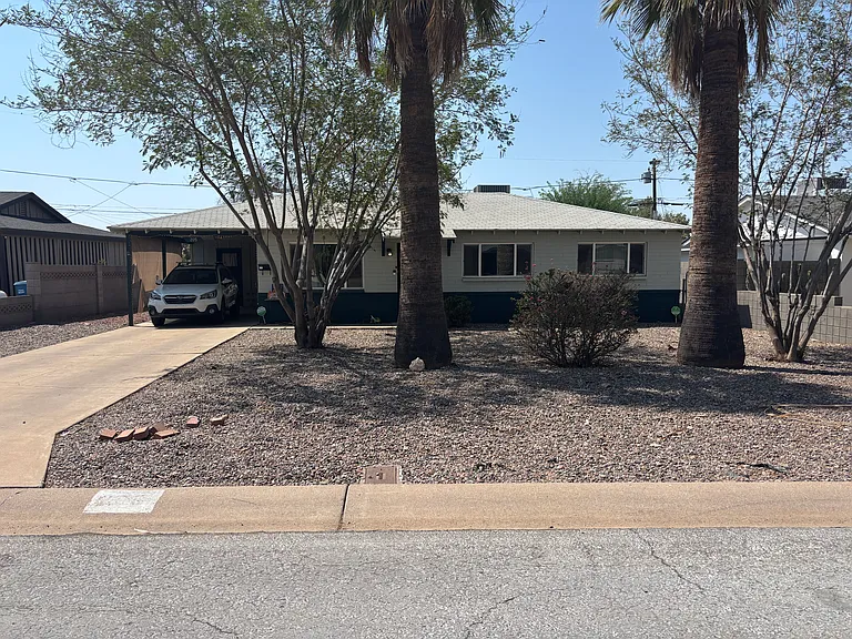 205 E Butler Dr — Photo 8