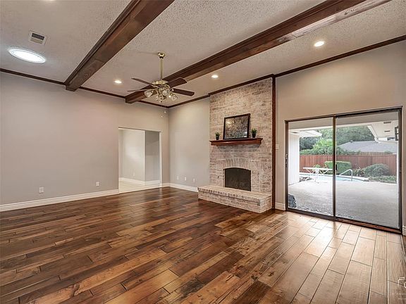 5th image of 4548 Boston Dr