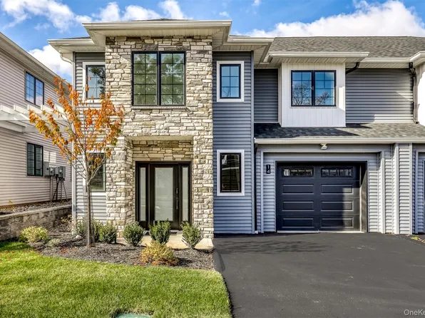 14 Silverwood Circle, Suffern, NY 10901