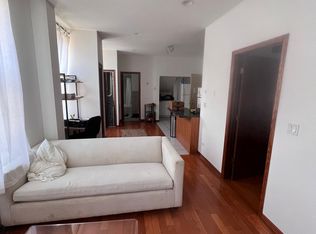 1300 W Ohio St APT 2N, Chicago, IL 60642