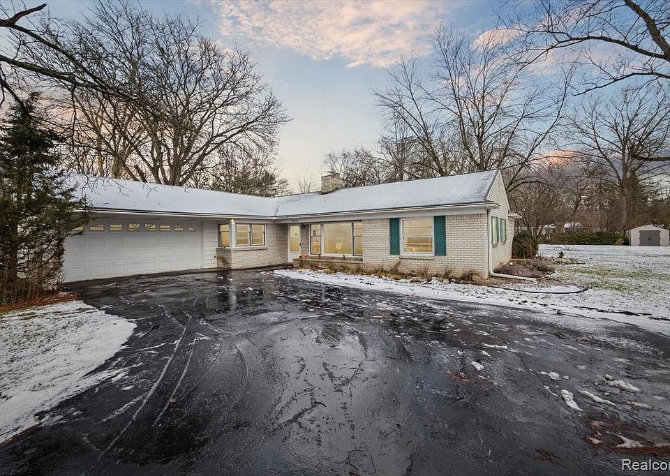 25210 Peekskill, Southfield, MI 48033 Zillow