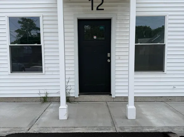 12 E Ferry St, New Haven, CT