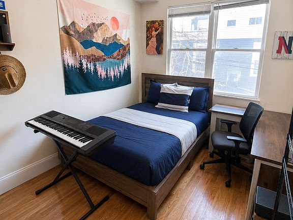 3rd image of 15 Sewall St #2