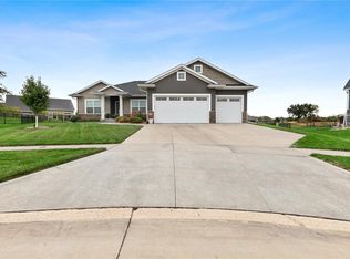 3402 Carriage Ct, Marion, IA 52302