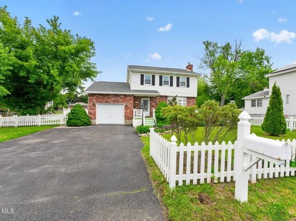 817 14th Street, Watervliet, NY 12189