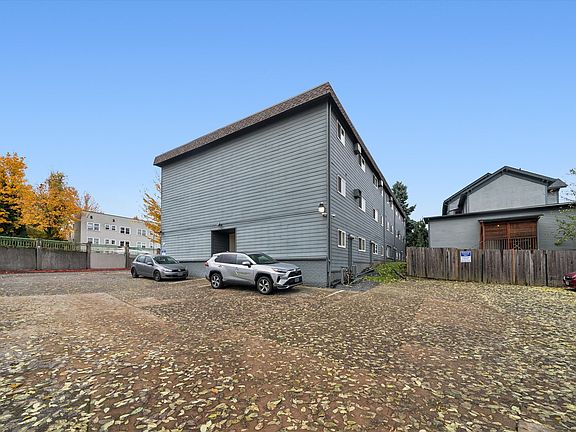 3rd image of 10 S Porter St #207
