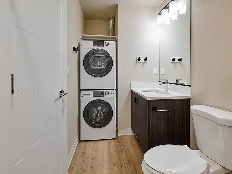 1940 NW Grant Ave #101 — Photo 9