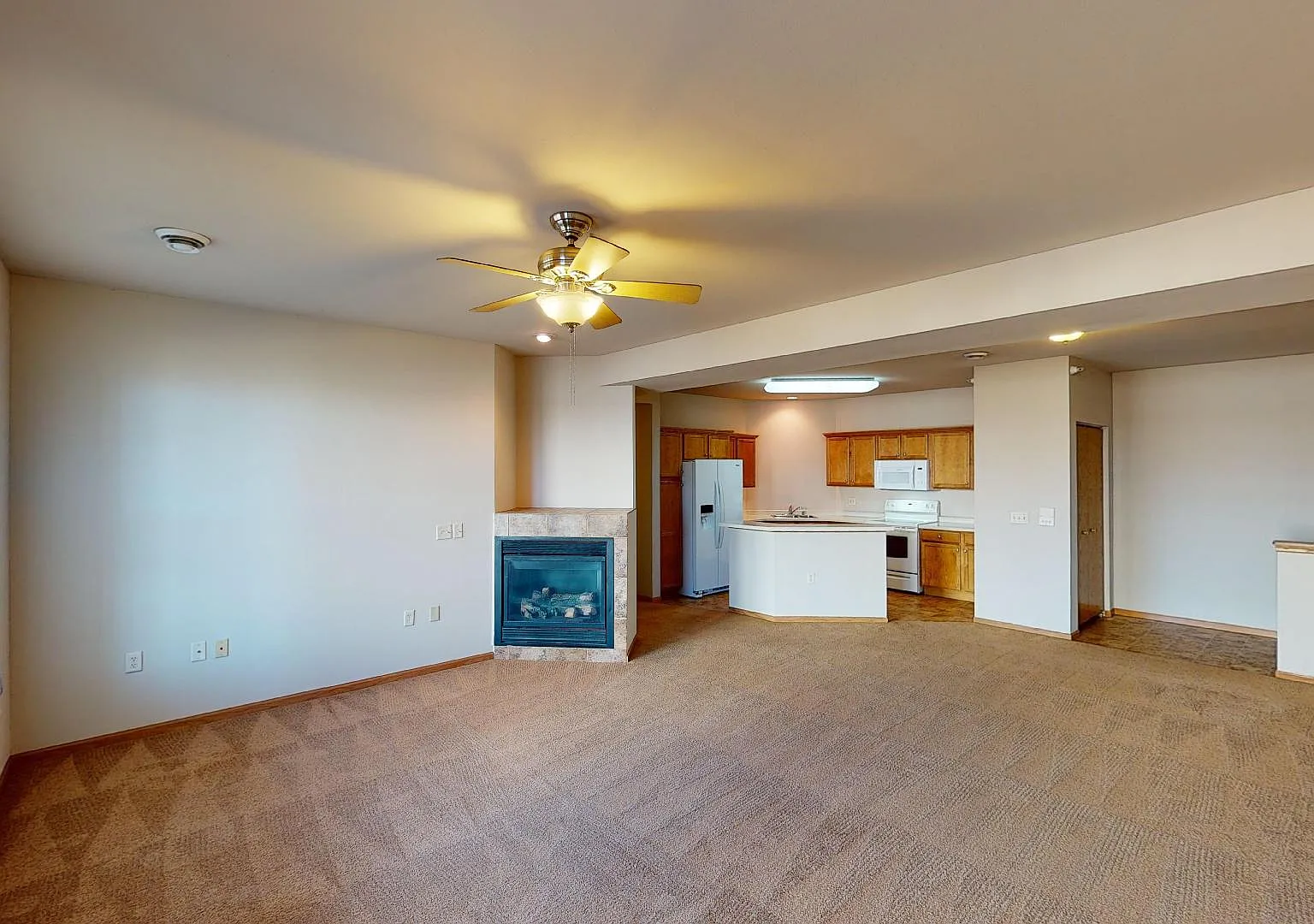 2987 Providence St — Photo 4