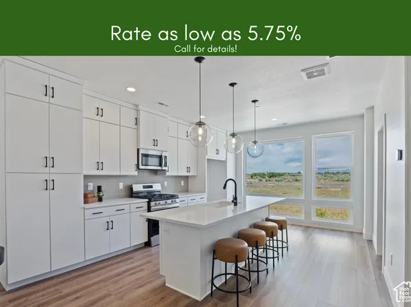 1485 W Burke Ln N #102, Farmington, UT 84025