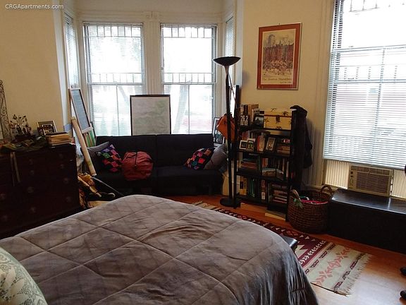 3rd image of 27 Meacham Rd #1