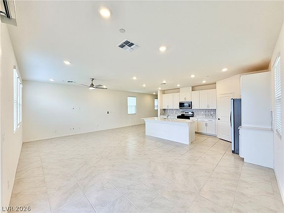 4th image of 3732 Frattina Ave