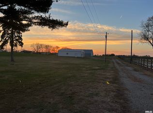 11625 State Route 29, Pekin, IL 61554