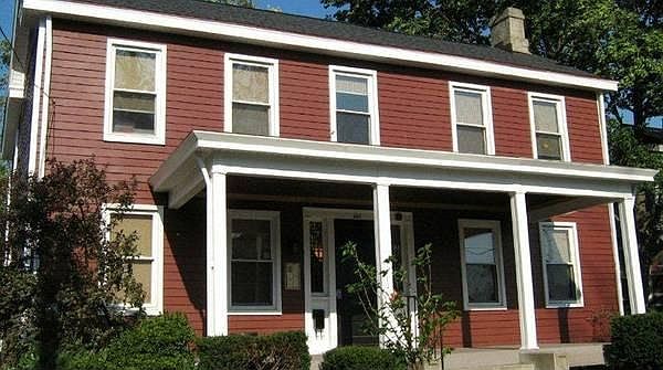 Front View of 4 unit building