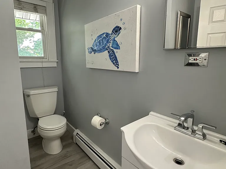 12 Library Ave — Photo 17