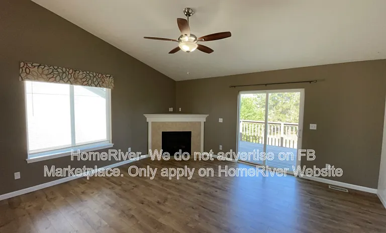 7905 N Ash Ln — Photo 2