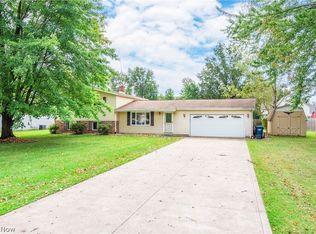 33541 Tullis Dr, Avon, OH 44011