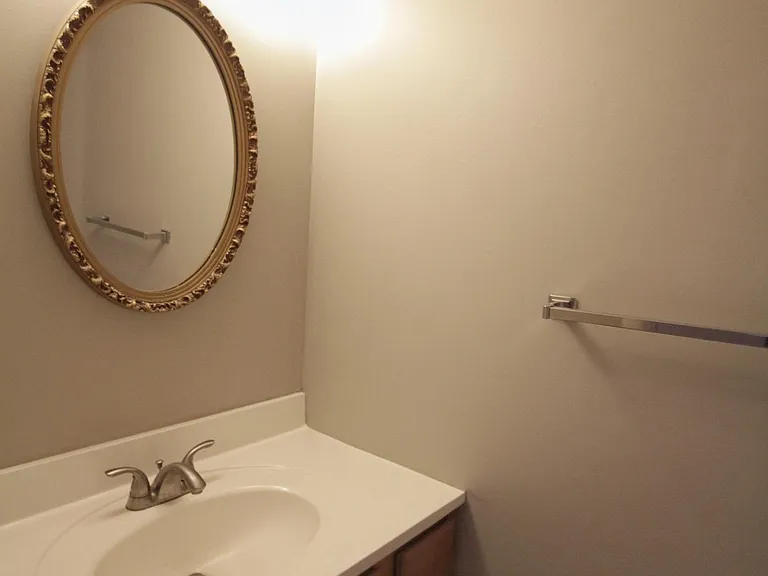 1613 Forest Hill Ct — Photo 15