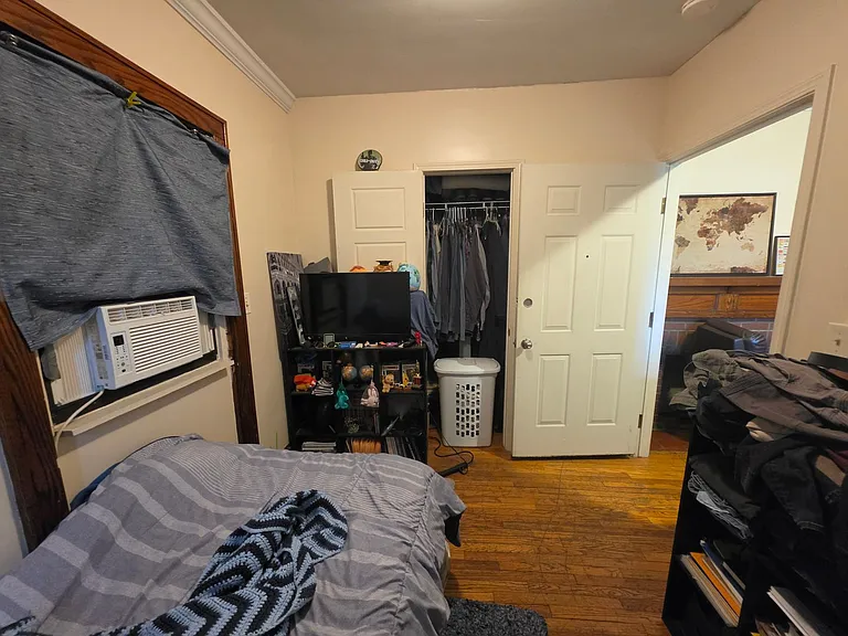 338 E College Ave — Photo 7