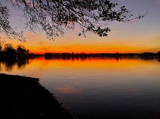 11800 Ford Point Rd, Plainwell, MI 49080