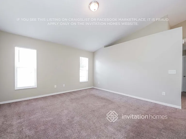 1131 Windy Bluff Dr — Photo 12