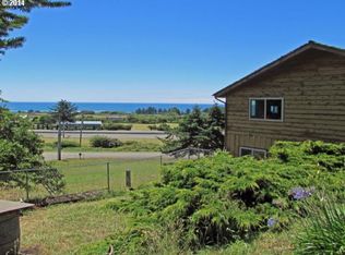 15187 McVay Ln, Brookings, OR