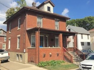 1312 Saint James Ct, Madison, WI 53715