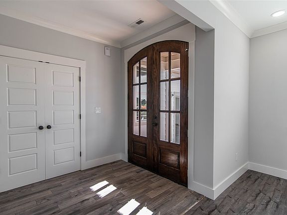 2nd image of 218 Blease Horton Dr