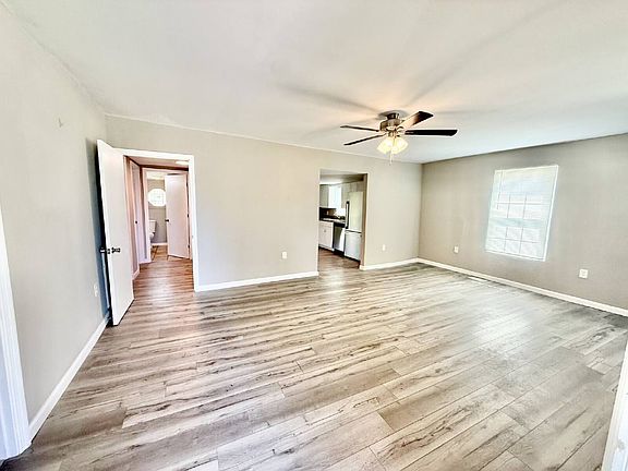 5th image of 507 9th St