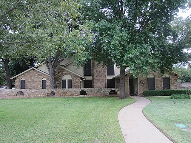 1st image of 544 Sellmeyer Ln