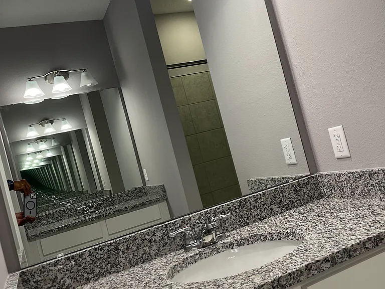 1658 Blue Lagoon Cir — Photo 37