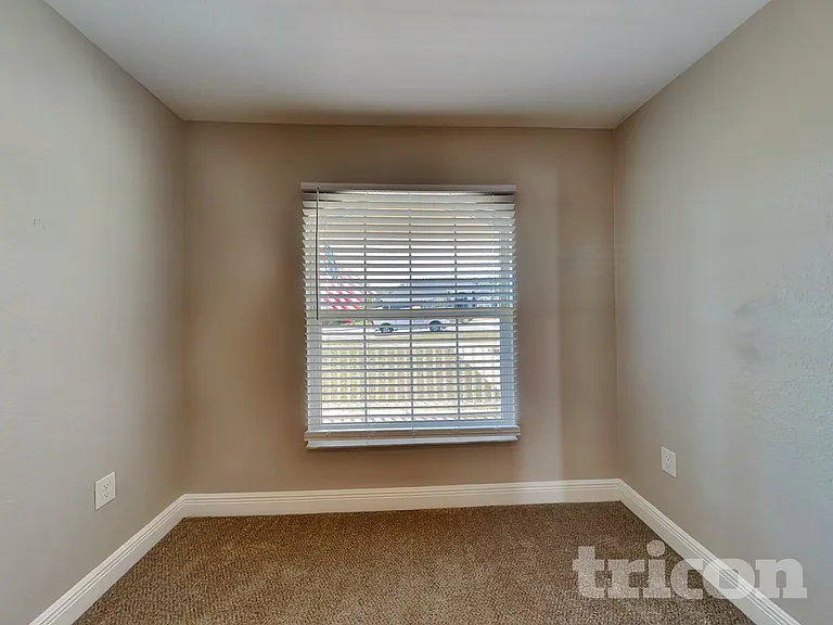 1599 Lemon Ave — Photo 18