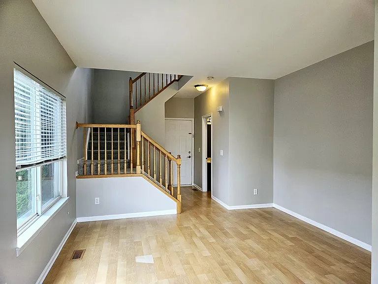 14127 Faulkner Ct — Photo 2