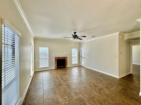 4th image of 11839 Parliament St APT 1023