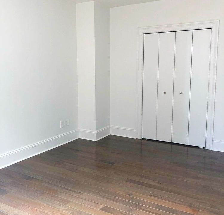 1st image of 15 Park Row APT 20D