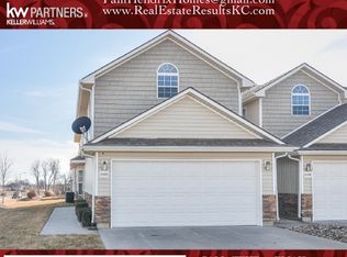 21032 Millridge St, Spring Hill, KS 66083