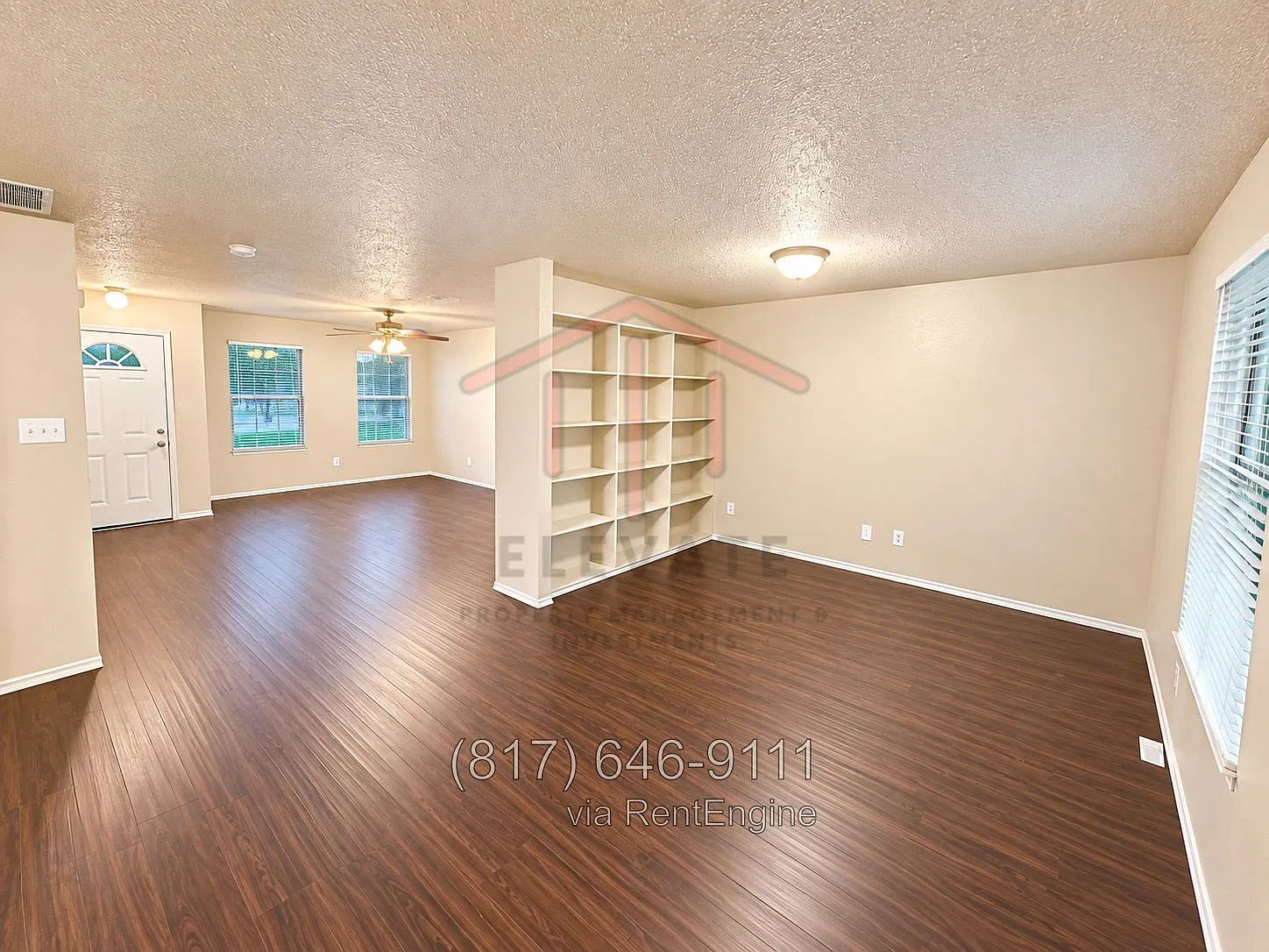 3 bed, 2.5 bath, 2281 sqft, $2,200 — Photo 2