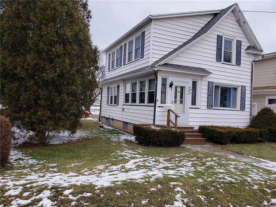 1st image of 134 Lake Shore Dr W