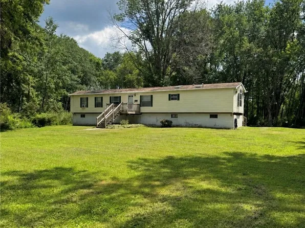 56 Pine St, Portville, NY 14770