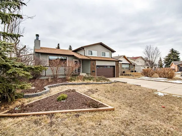 44 W Norwest Close #44, Red Deer, AB T4P 2A2