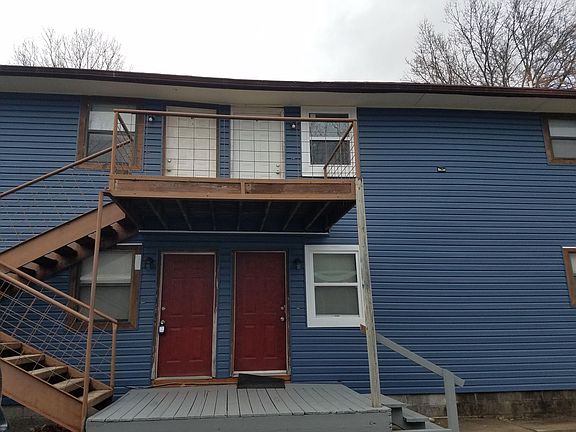 2nd image of 106 W Hudson St #579600246