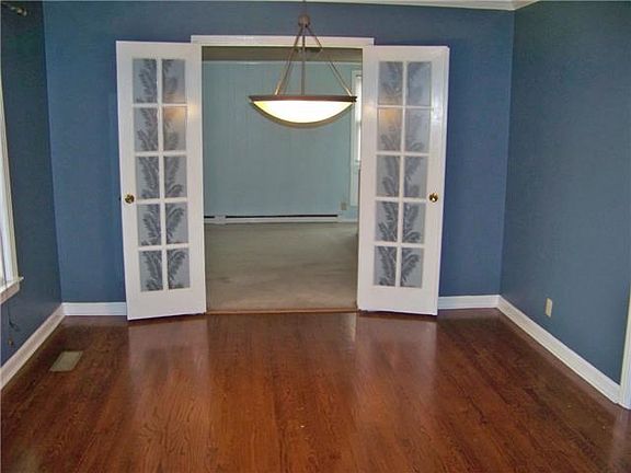 4th image of 429 Gaylewood Dr