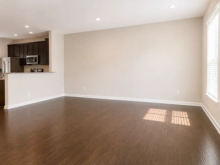 511 Waterside Dr #115 — Photo 23