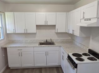 1409 Colony Park Dr, Johnson City, TN 37604
