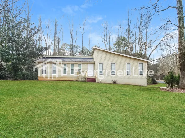 104 Longstreet Cir, Oxford, GA 30054