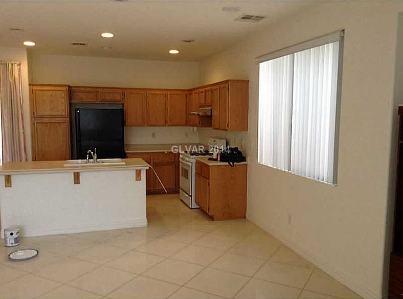 1st image of 3200 Crown Cove Ct