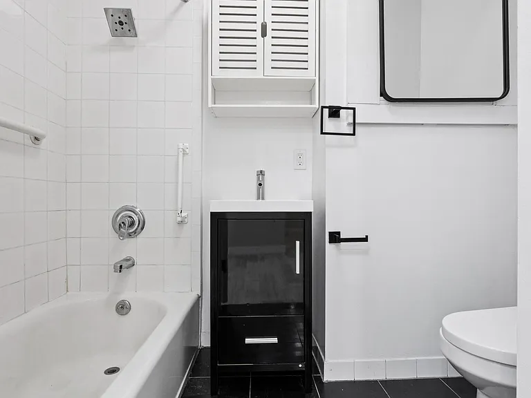 739 6th Ave #2B — Photo 14