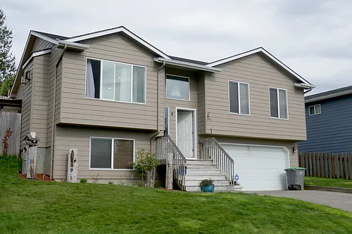 8 Auburn Ave Photo 1