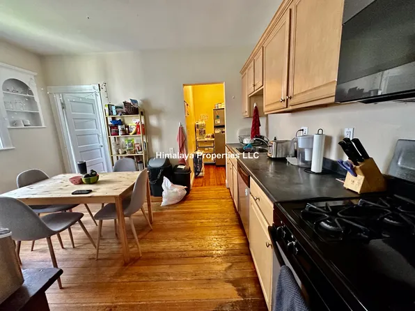 24 Curtis Ave #A1, Somerville, MA 02144