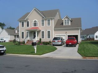 13165 Lake Pointe Dr, Carrollton, VA 23314